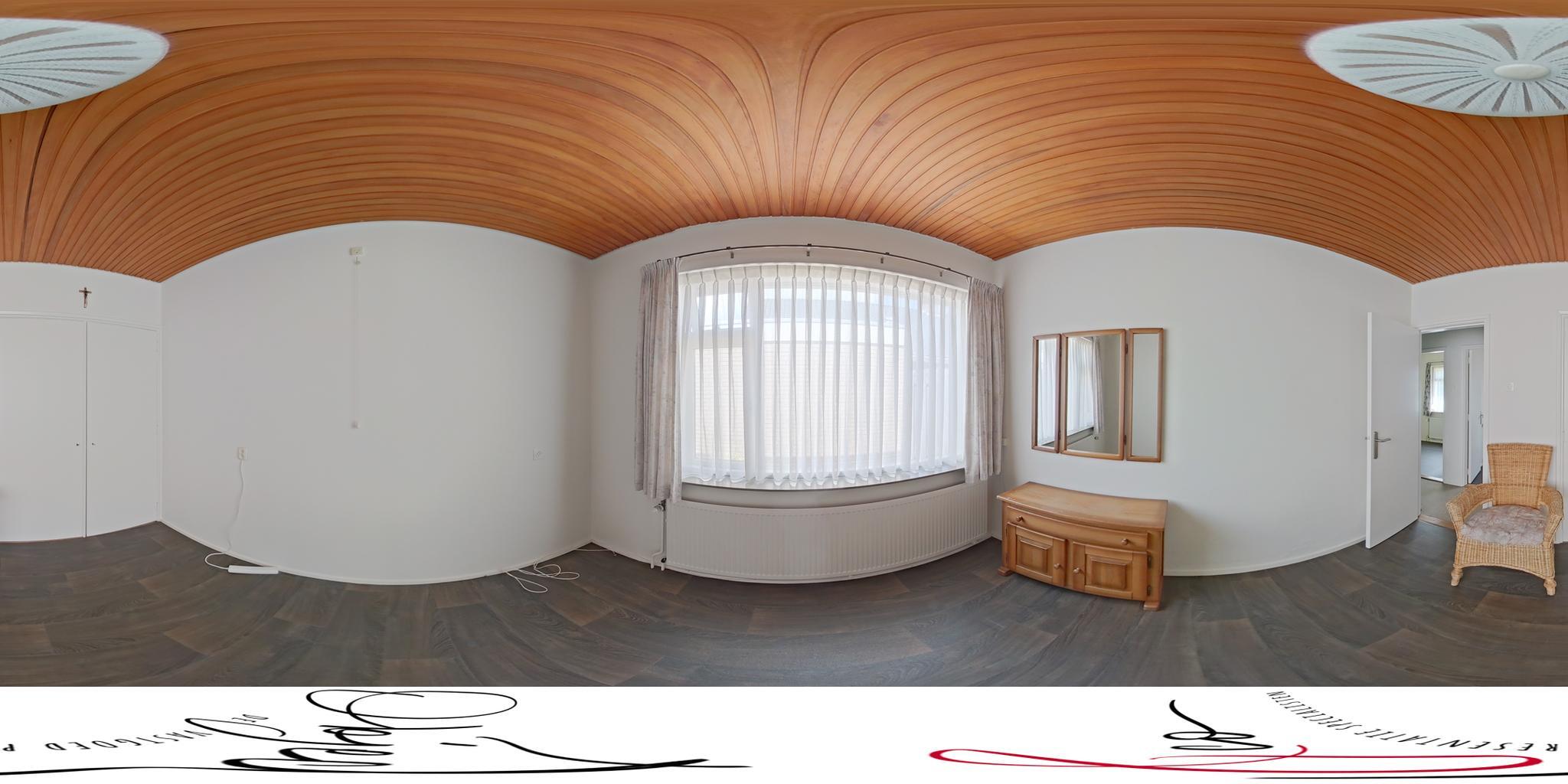 360