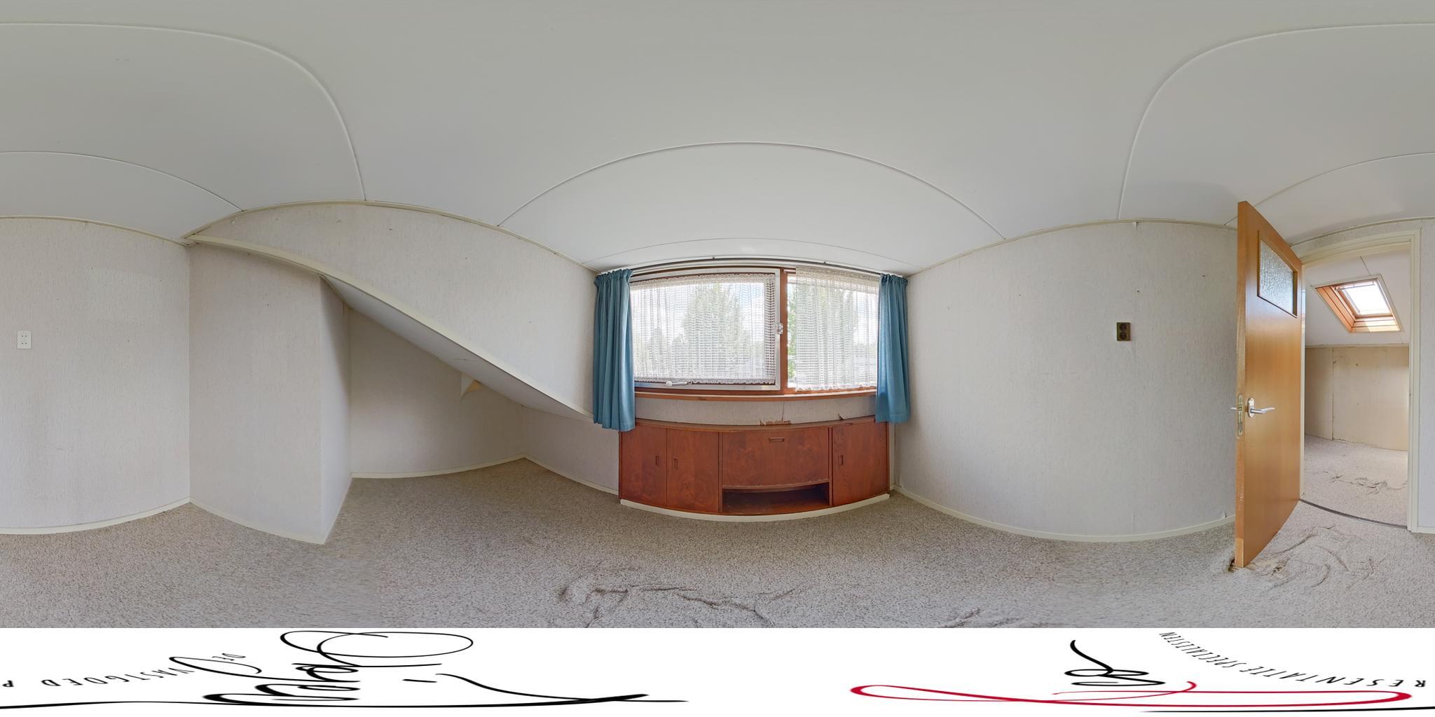 360